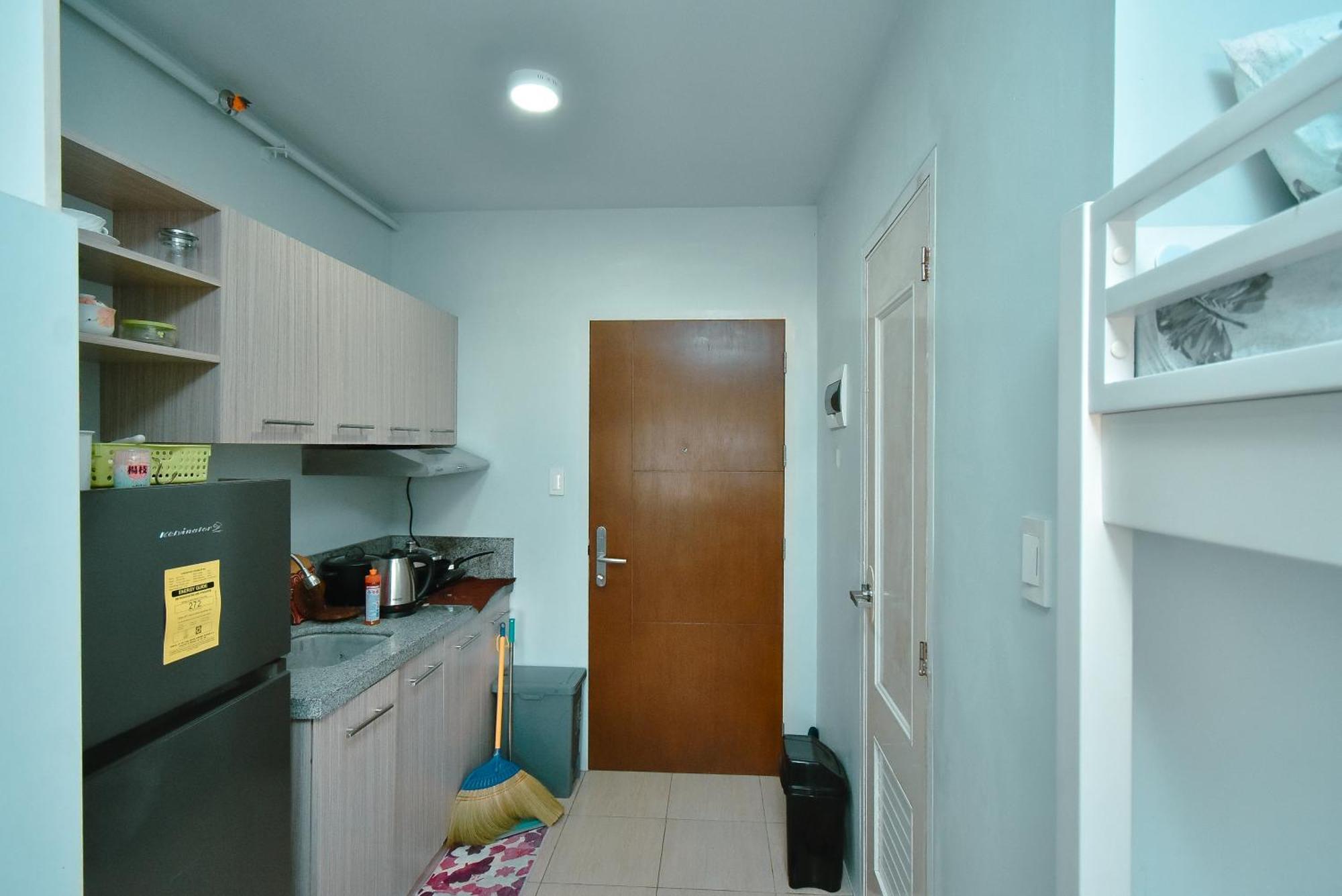 Cozy Unit With Free Pool, Netflix & Wifi In Alabang Crq3 Aparthotel Muntinlupa City Exteriör bild
